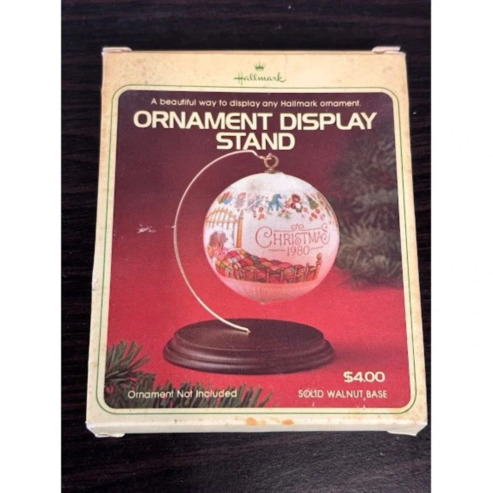 Vintage Hallmark Ornament Display Stand Solid Walnut Base QX202-4 Brass Hanger